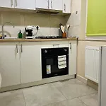 S&s Parcare La Locatie !!! דירה