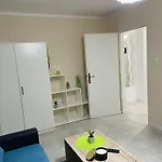 S&s Parcare La Locatie !!! דירה