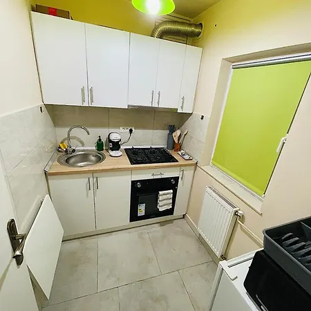 S&s Parcare La Locatie !!!