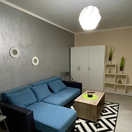 S&s New Parcare La Locatie !!! *