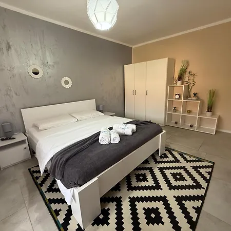 S&s Parcare La Locatie !!! Apartamento