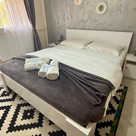 Apartmán S&s Parcare La Locatie !!!