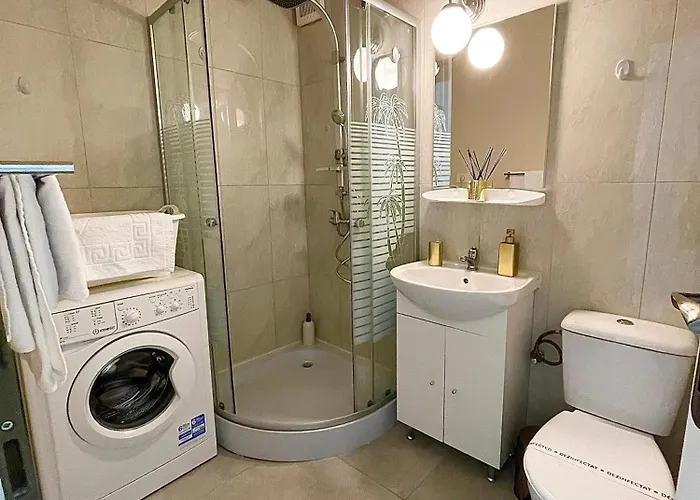 S&s New Parcare La Locație !!! *